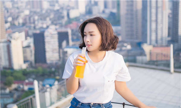济南关于试管代生助孕多少钱的详尽分析与指导